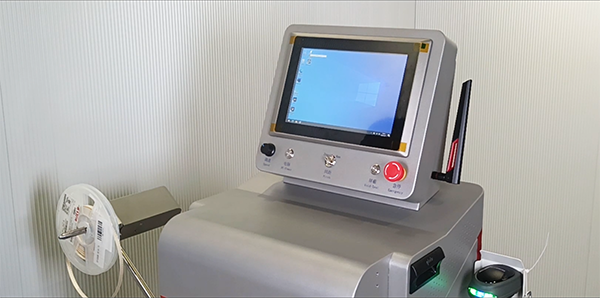 接料机开机后安装<a href='/new/116.html' style='color: blue;' target='_blank'><a href='/new/116.html' style='color: blue;' target='_blank'>料盘</a></a>